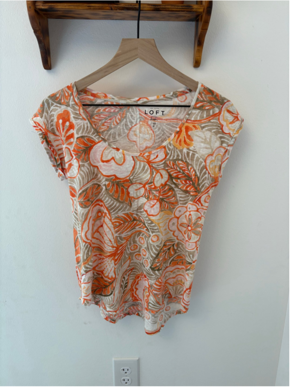 LOFT Linen Floral Botanical Tee Orange Small